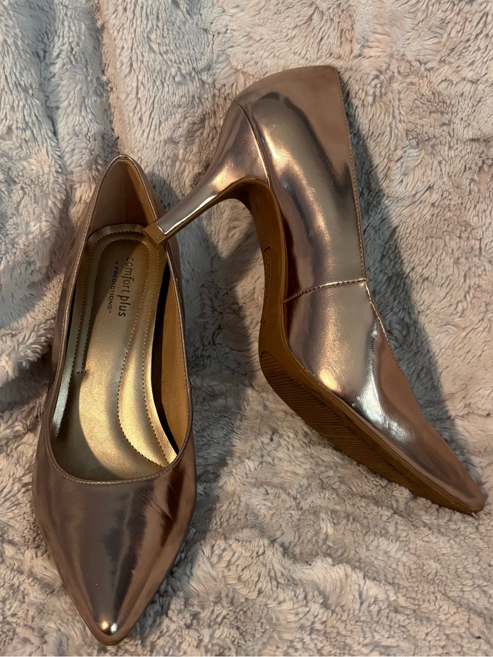 Comfort Plus by Predictions Rose Gold Heels - Size 8.5